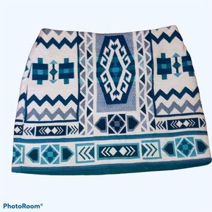 H&M Divided woven aztec skirt